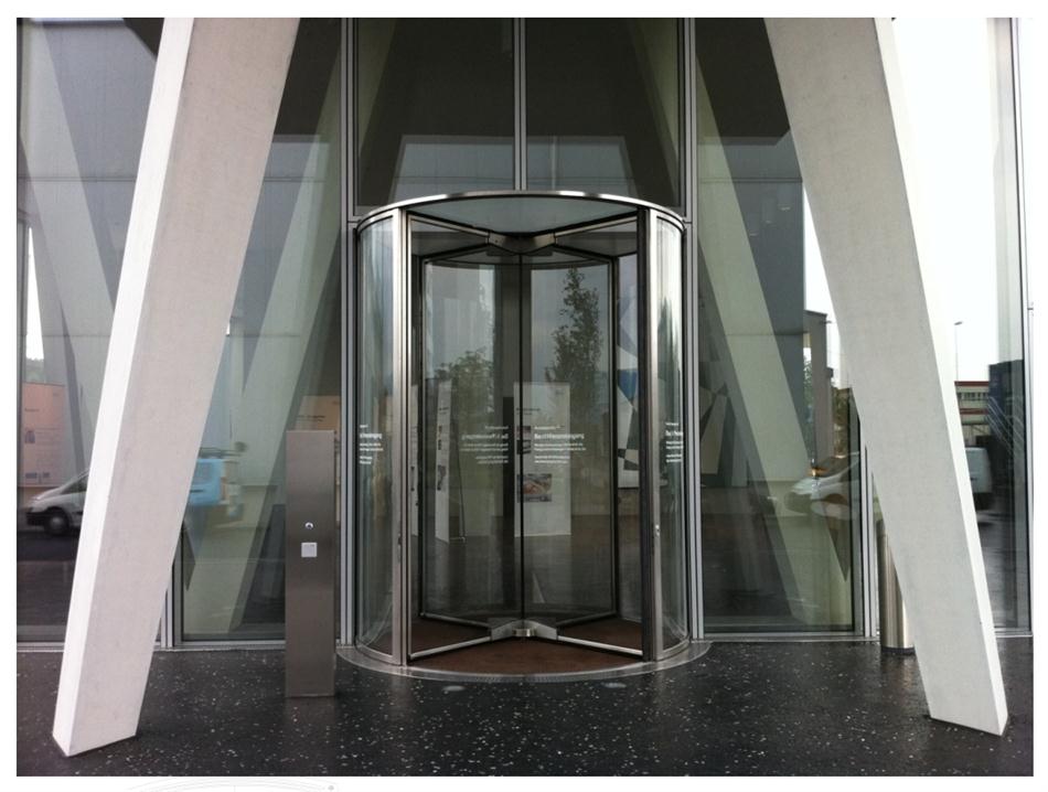 “水晶旋轉門”讓建筑、裝飾設計師更加自如！(圖2)